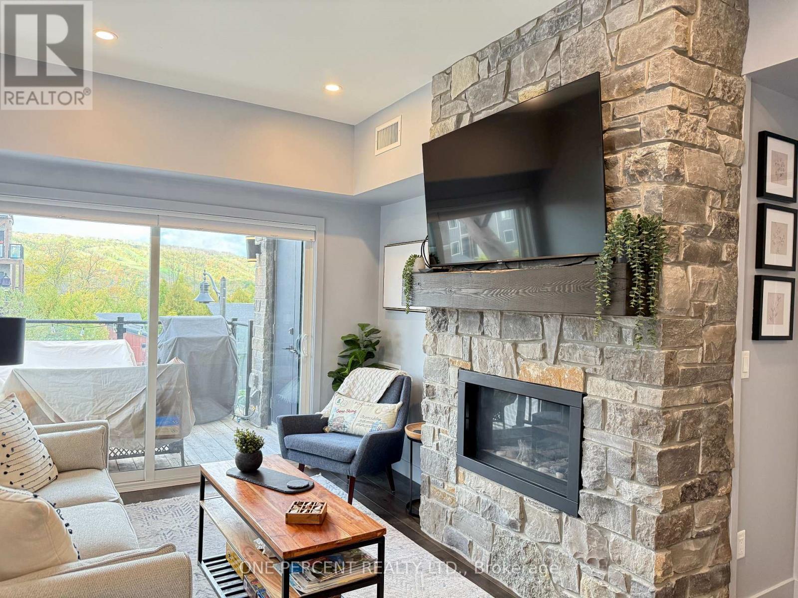 302 - 12 Beckwith Lane, Blue Mountains, Ontario  L9Y 0A4 - Photo 6 - X12951836