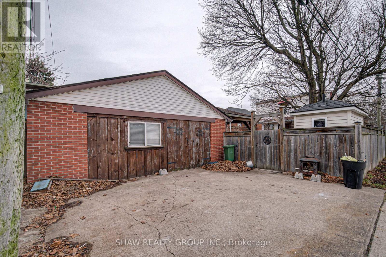 119 Cameron Avenue S, Hamilton, Ontario  L8K 2X6 - Photo 2 - X12951886