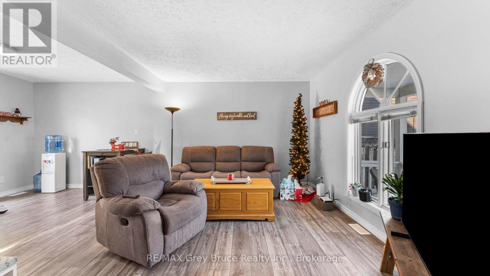 1666 3rd Avenue W, Owen Sound, Ontario  N4K 4R4 - Photo 6 - X12601158