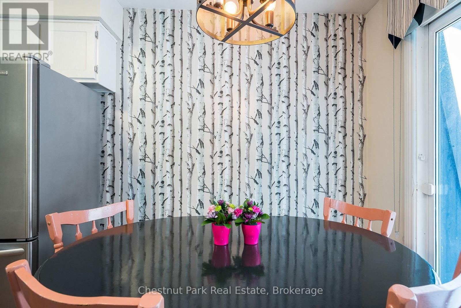 114 Carmichael Crescent, Blue Mountains, Ontario  L9Y 0R3 - Photo 19 - X12941408