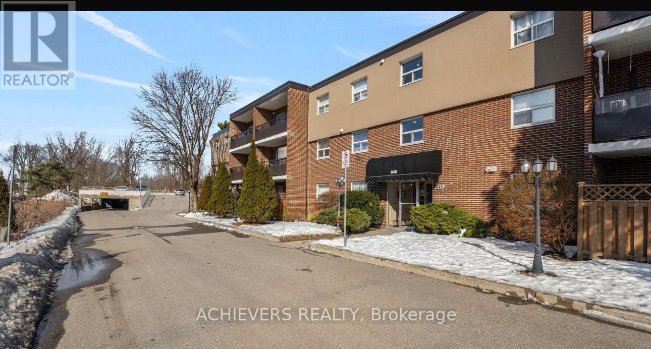 107 - 640 Grey Street, Brantford, Ontario  N3S 4Y3 - Photo 3 - X12863018