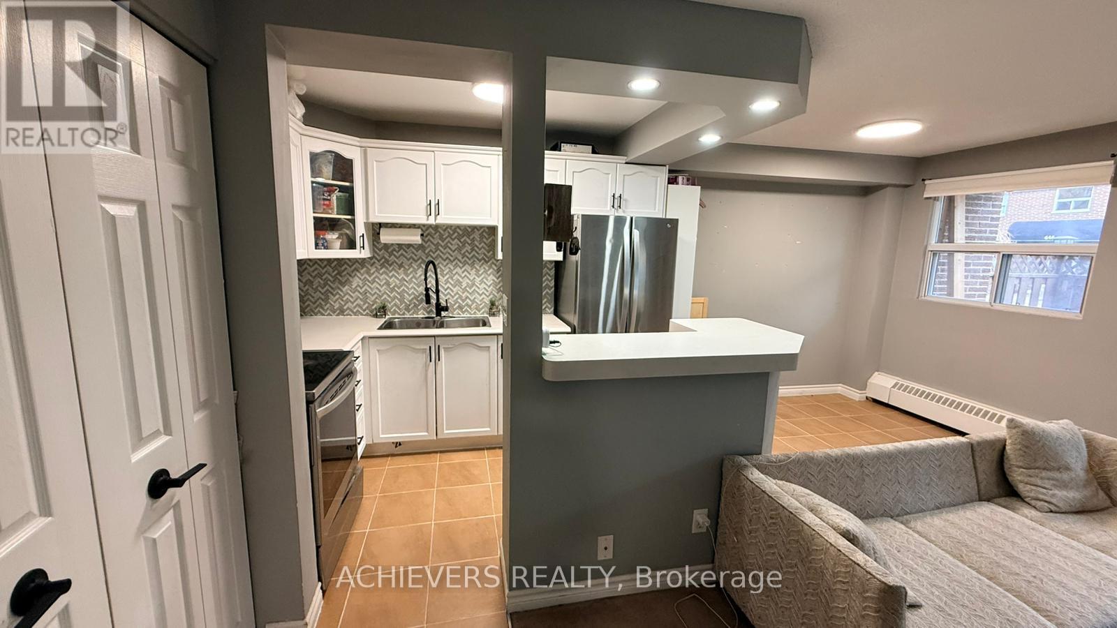 107 - 640 Grey Street, Brantford, Ontario  N3S 4Y3 - Photo 14 - X12863018