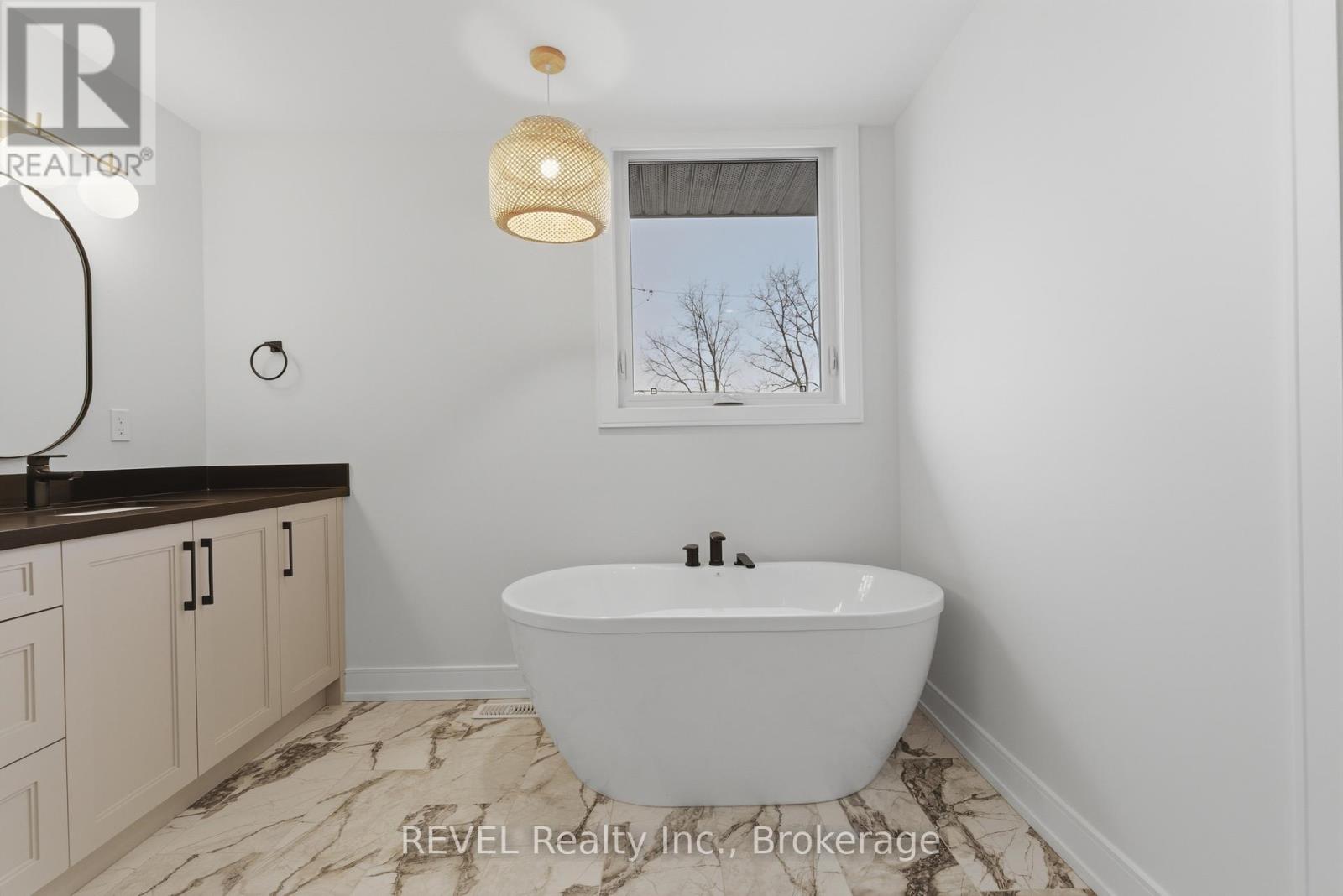 95 Port Robinson Road, Pelham, Ontario  L3B 5N5 - Photo 34 - X12952028