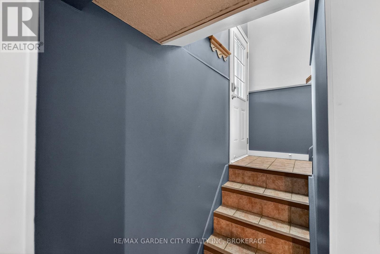 78 Meredith Drive, St. Catharines, Ontario  L2M 6C7 - Photo 27 - X12952180