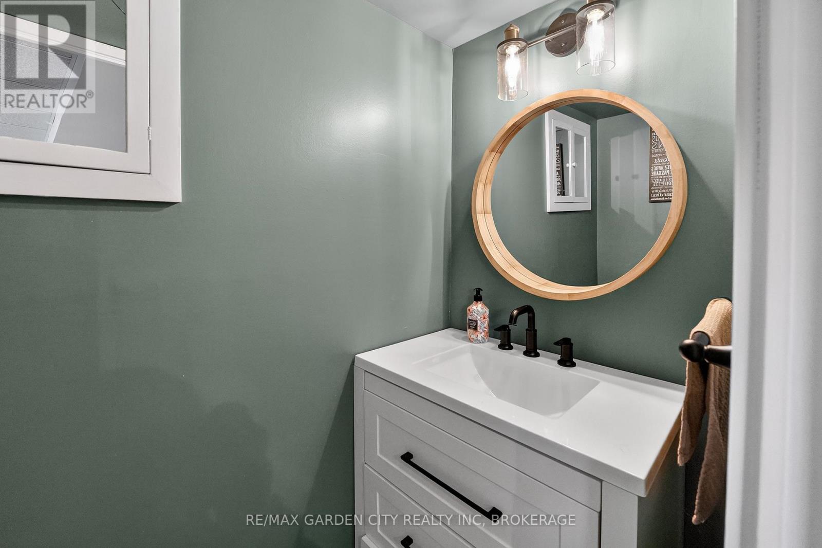 78 Meredith Drive, St. Catharines, Ontario  L2M 6C7 - Photo 33 - X12952180