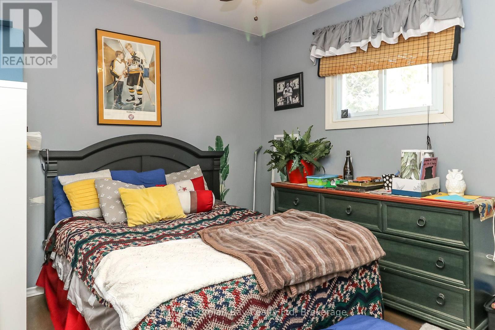 57 Maple Street, Tay, Ontario  L0K 2A0 - Photo 11 - S12951988