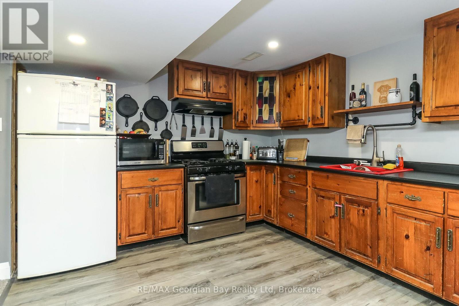 57 Maple Street, Tay, Ontario  L0K 2A0 - Photo 18 - S12951988