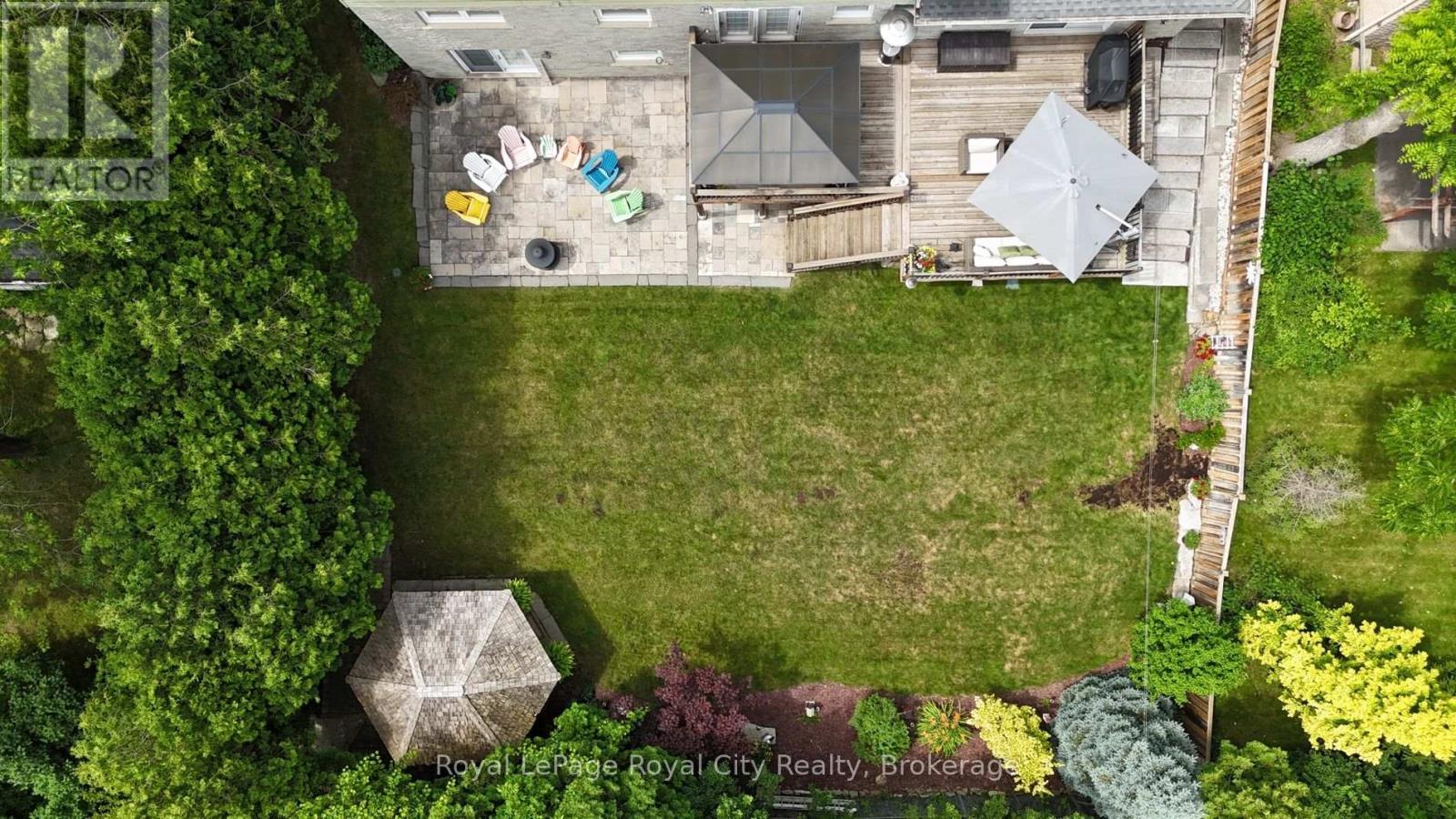 1548 Troika Court, Mississauga, Ontario  L5J 4C4 - Photo 3 - W12952234