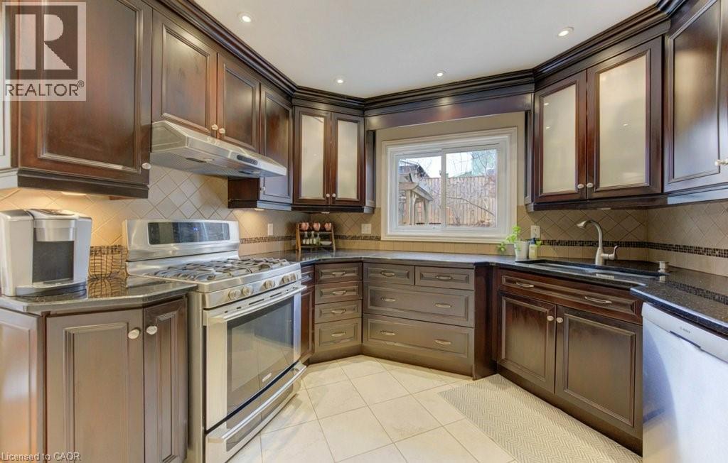 15 Deerwood Crescent, Kitchener, Ontario  N2N 1R4 - Photo 17 - 40817323