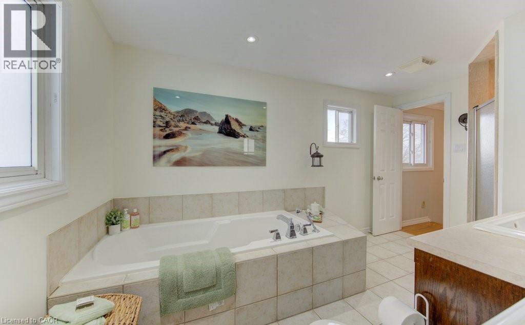 15 Deerwood Crescent, Kitchener, Ontario  N2N 1R4 - Photo 28 - 40817323