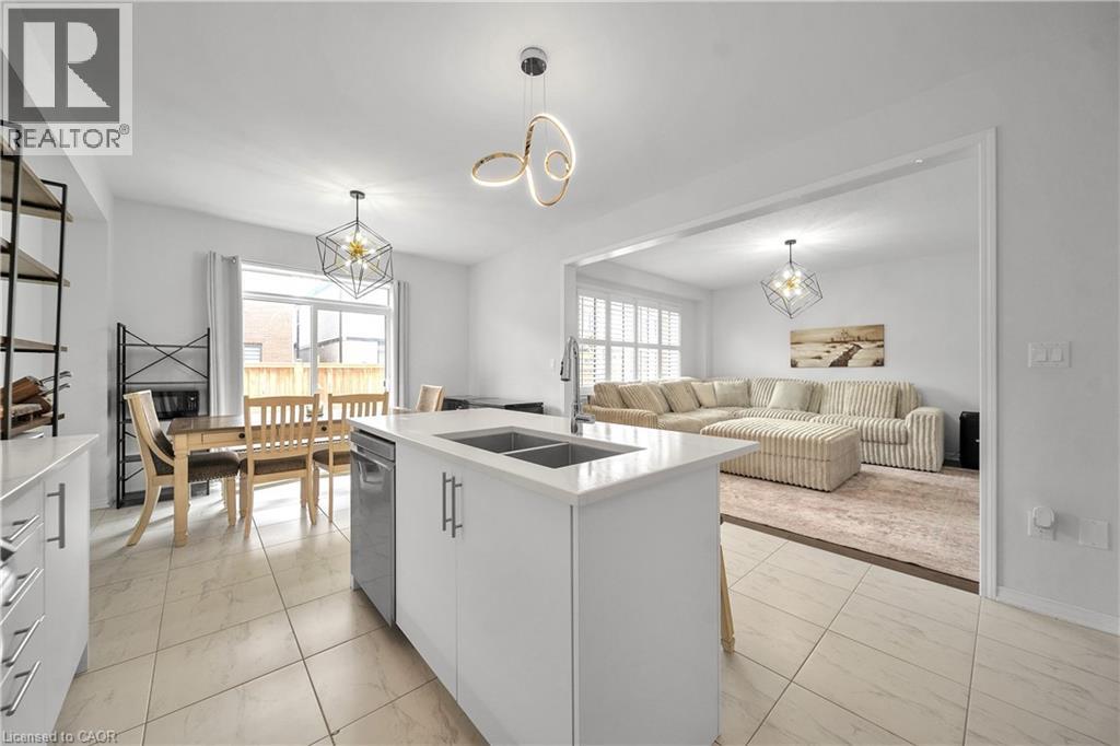 19 Richard William Drive, Haldimand, Ontario  N3W 0C5 - Photo 16 - 40817258