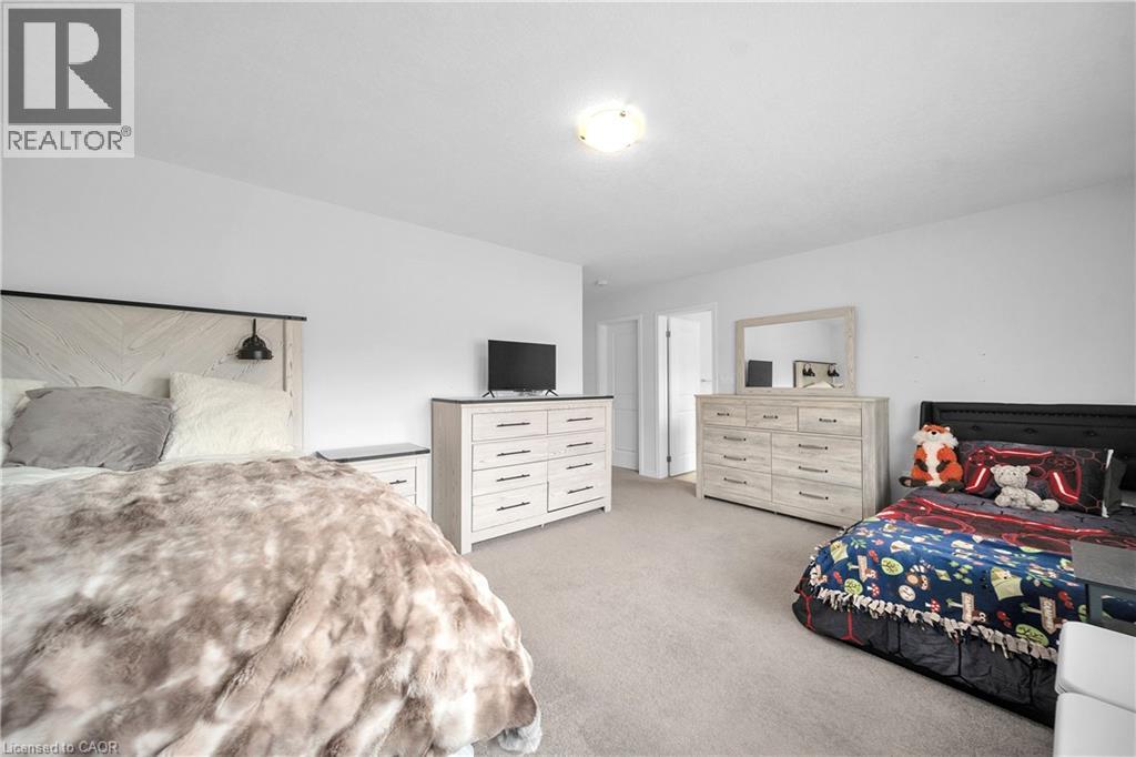 19 Richard William Drive, Haldimand, Ontario  N3W 0C5 - Photo 24 - 40817258