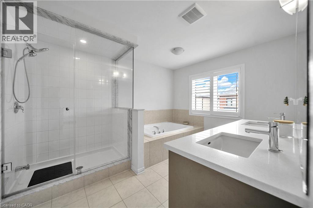 19 Richard William Drive, Haldimand, Ontario  N3W 0C5 - Photo 27 - 40817258