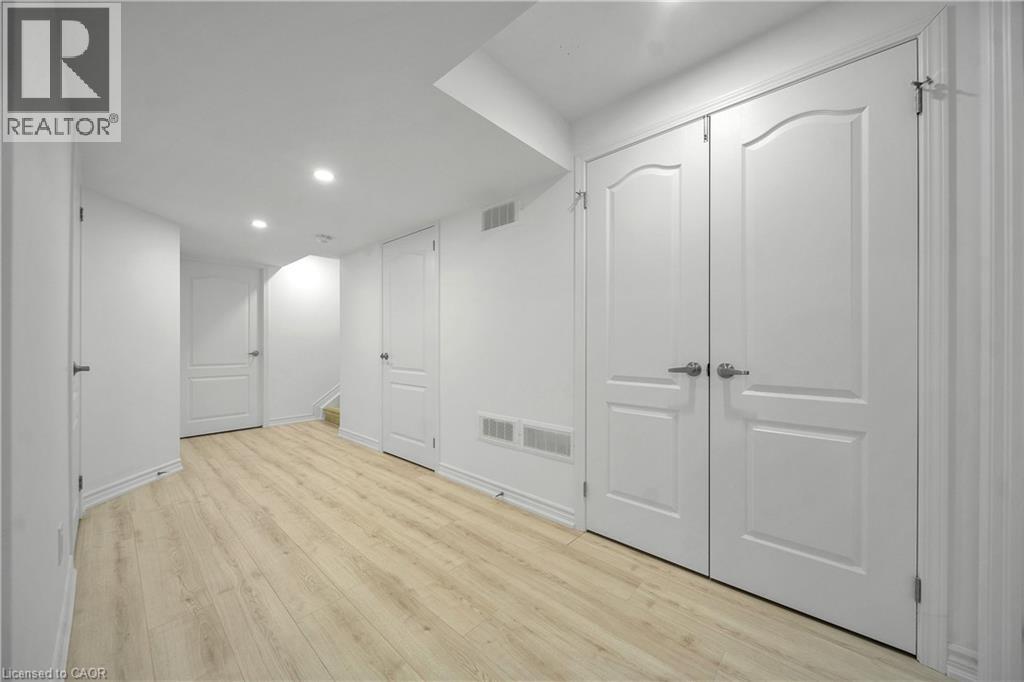 19 Richard William Drive, Haldimand, Ontario  N3W 0C5 - Photo 37 - 40817258