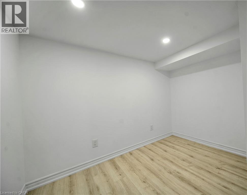 19 Richard William Drive, Haldimand, Ontario  N3W 0C5 - Photo 42 - 40817258