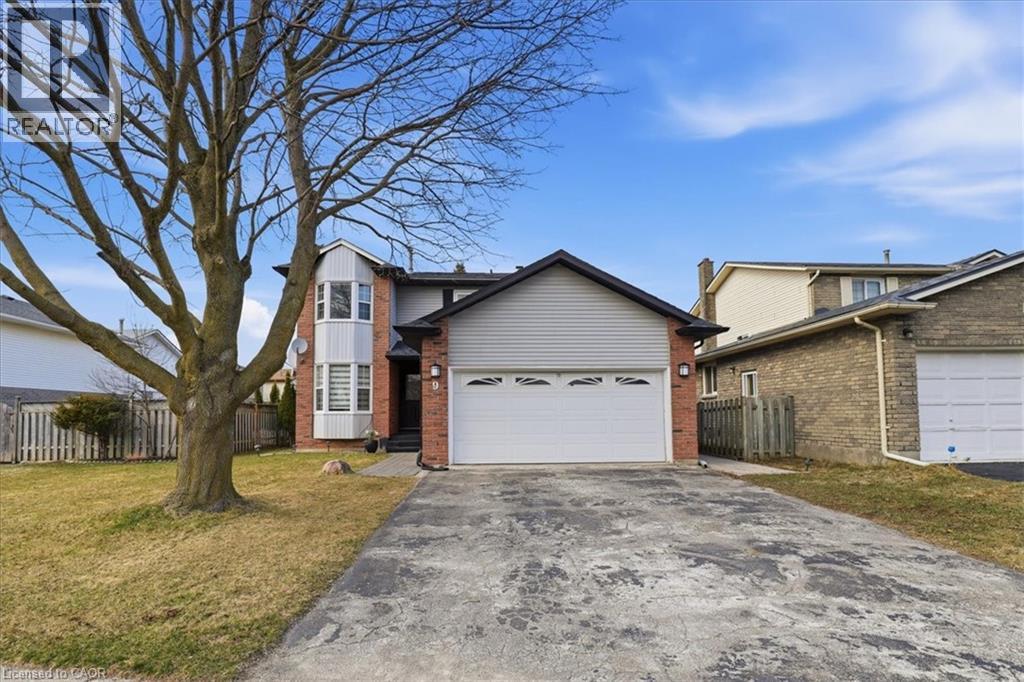 9 HOLM Street, Cambridge, Ontario