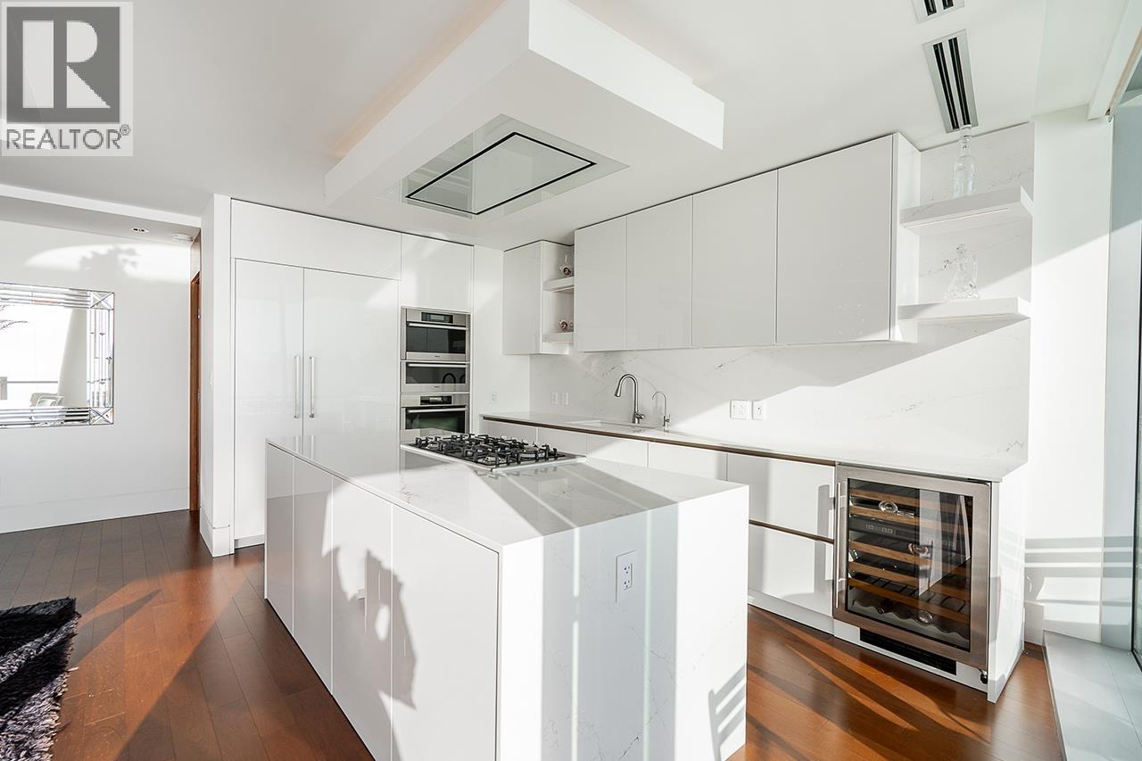 1703 1560 Homer Mews, Vancouver, British Columbia  V6Z 0A5 - Photo 13 - R3106361