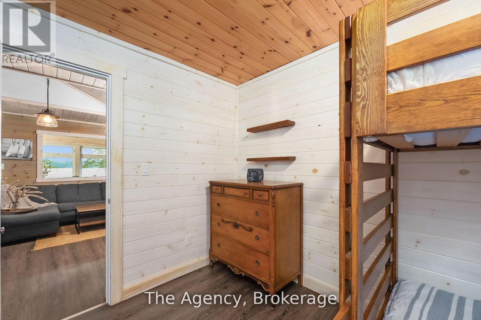 1032 Lakeshore Drive S, Bracebridge, Ontario  P1L 1X3 - Photo 21 - X12952164