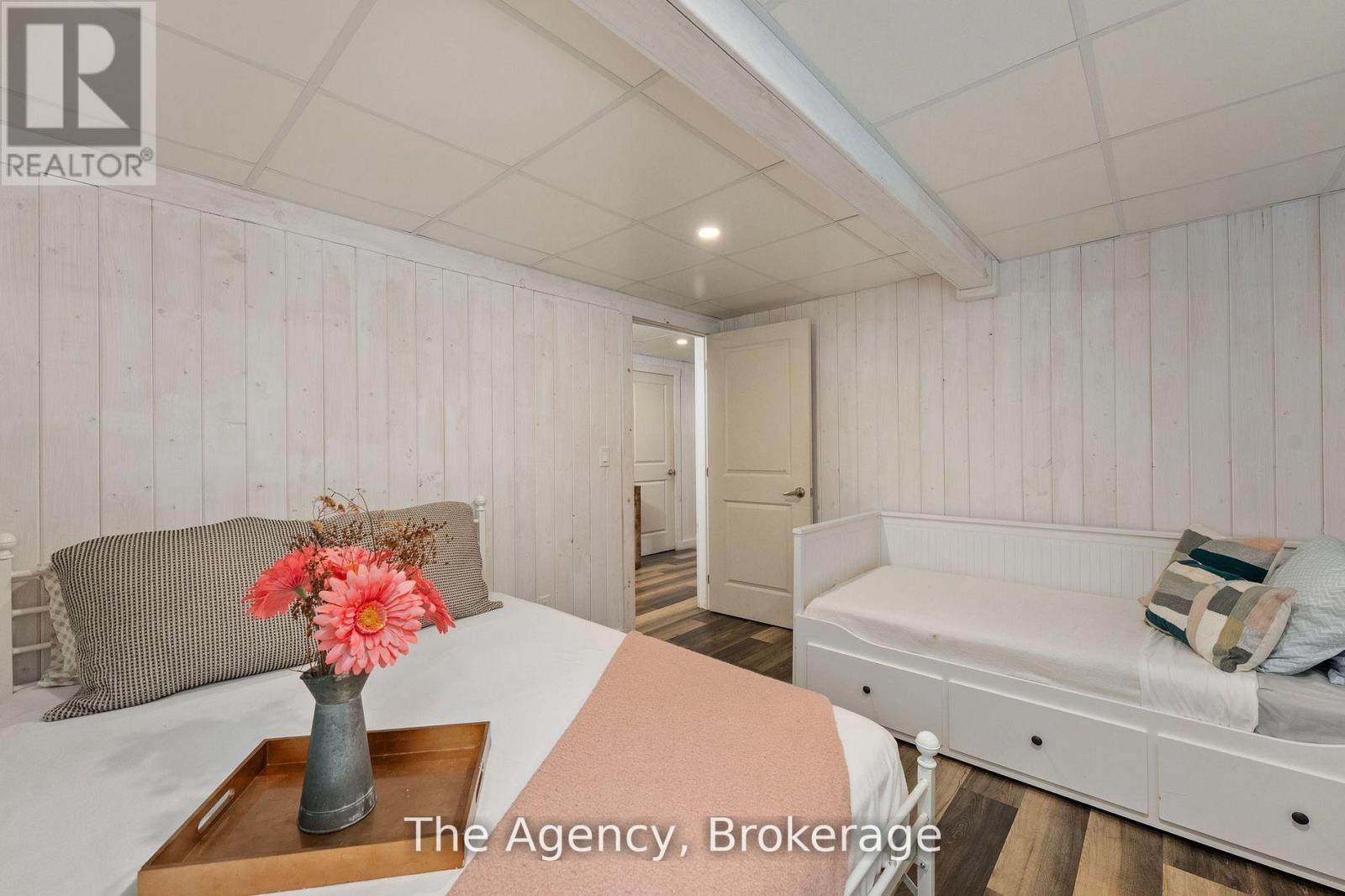 1032 Lakeshore Drive S, Bracebridge, Ontario  P1L 1X3 - Photo 27 - X12952164