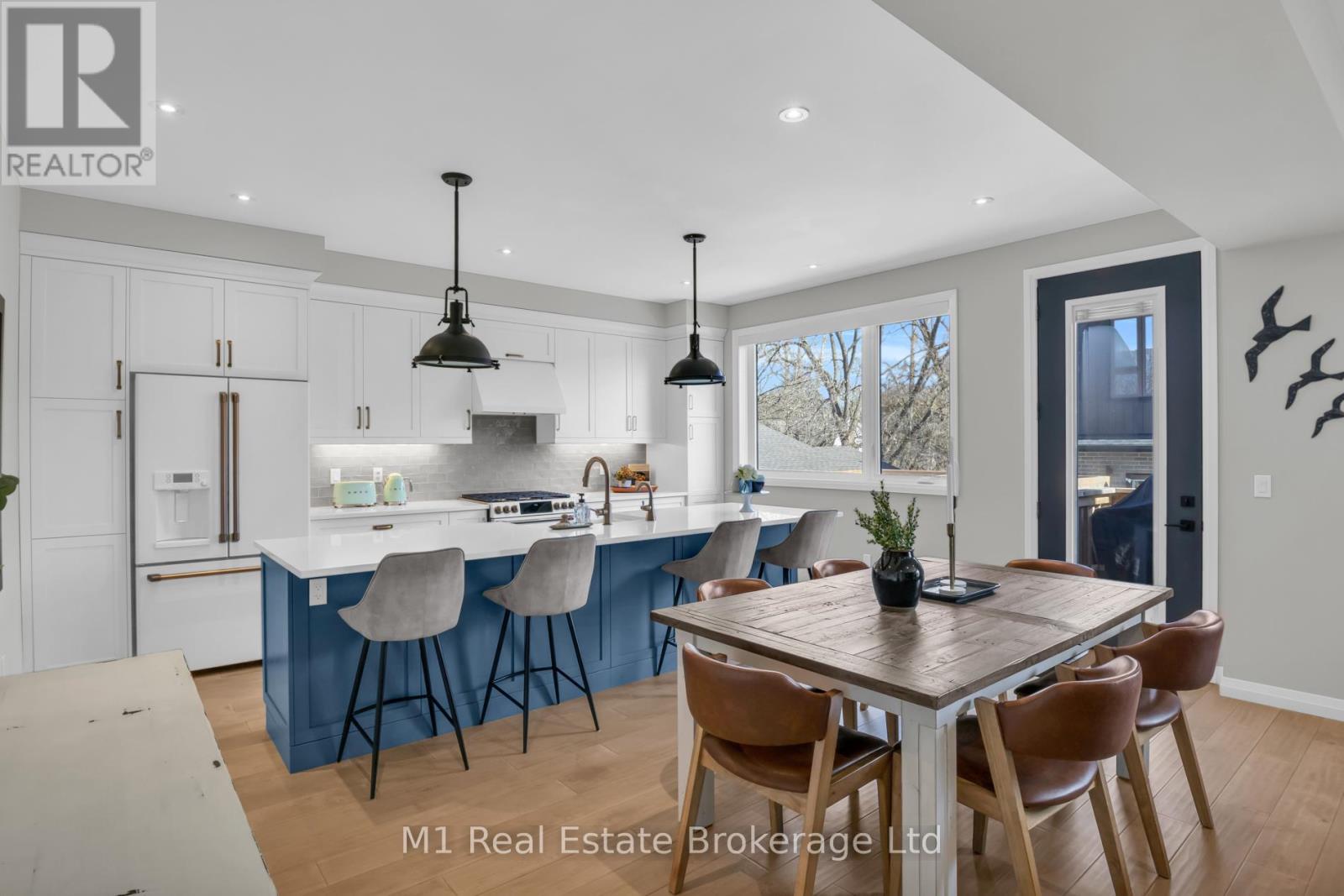 25 Creekside Terrace Creekside Terrace, Centre Wellington, Ontario  N1M 0H4 - Photo 12 - X12952224