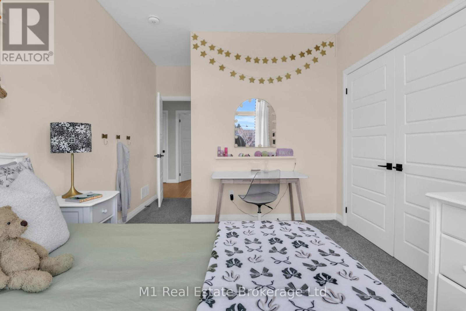 25 Creekside Terrace Creekside Terrace, Centre Wellington, Ontario  N1M 0H4 - Photo 25 - X12952224