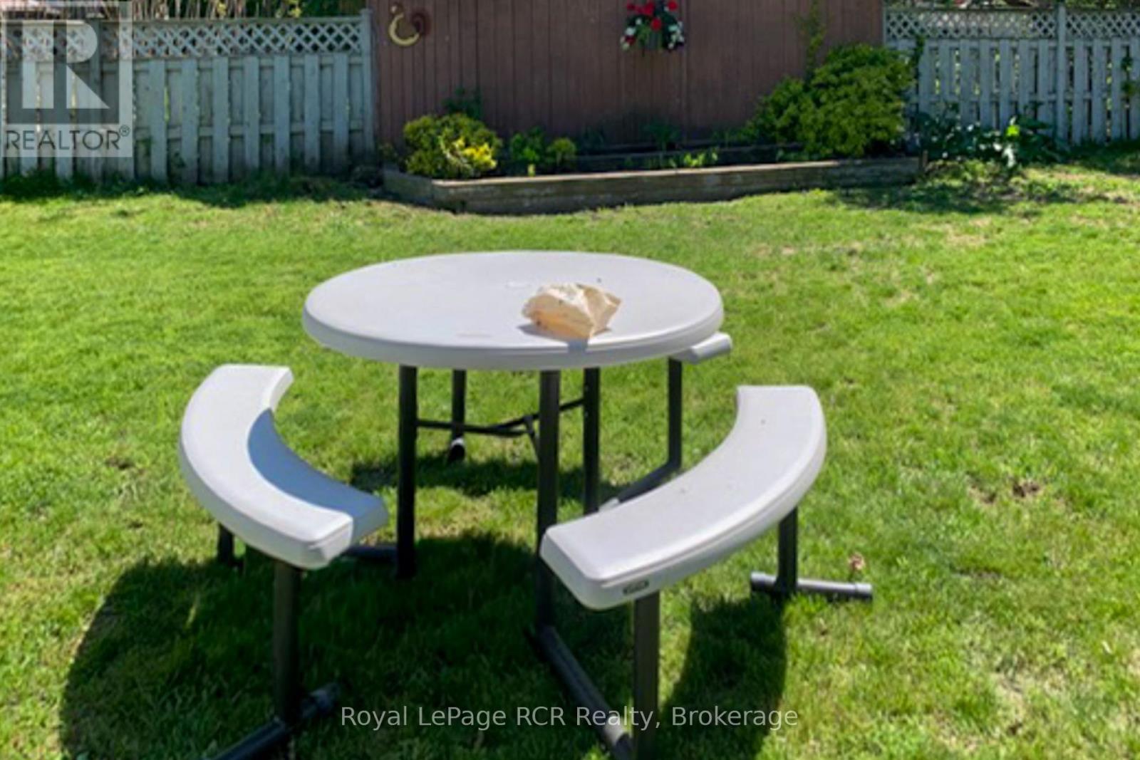 496 Brown Street N, South Bruce Peninsula, Ontario  N0H 2T0 - Photo 38 - X12952242