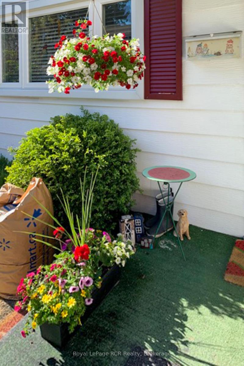 496 Brown Street N, South Bruce Peninsula, Ontario  N0H 2T0 - Photo 41 - X12952242