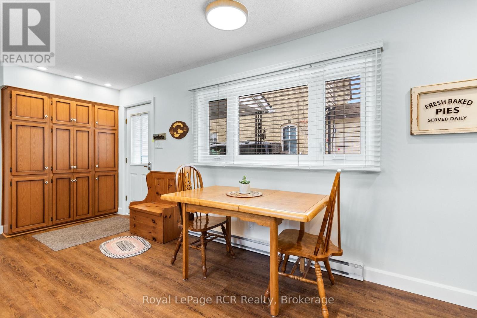 496 Brown Street N, South Bruce Peninsula, Ontario  N0H 2T0 - Photo 9 - X12952242