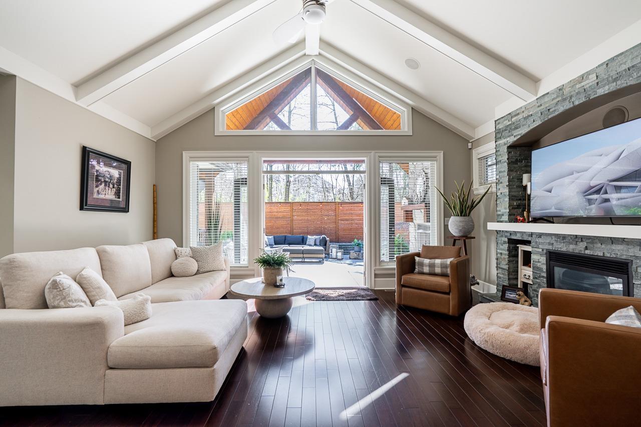 16308 27a Avenue, Surrey, British Columbia  V3Z 6R8 - Photo 3 - R3105770