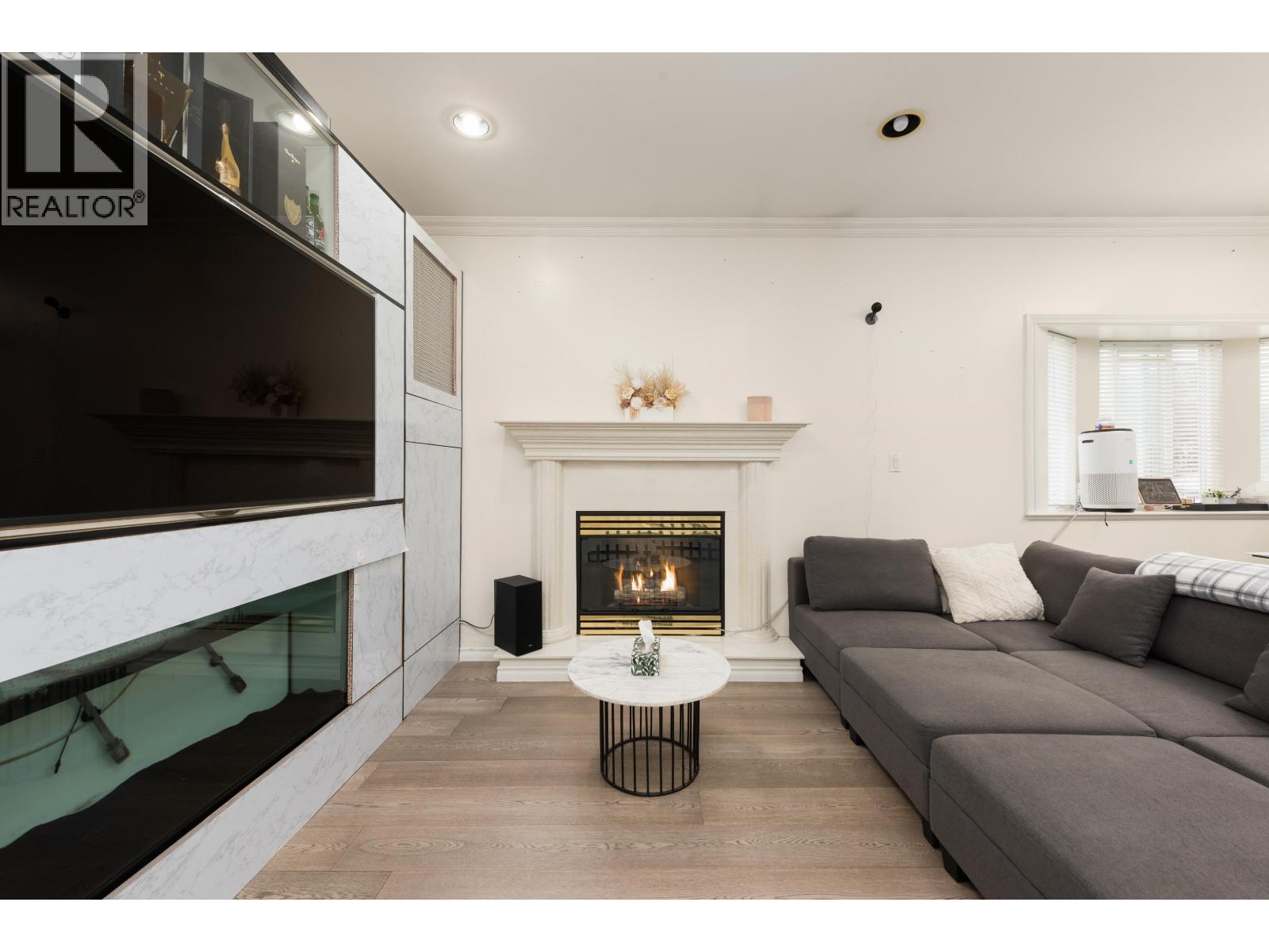 805 E 57th Avenue, Vancouver, British Columbia  V5X 1T4 - Photo 7 - R3105471