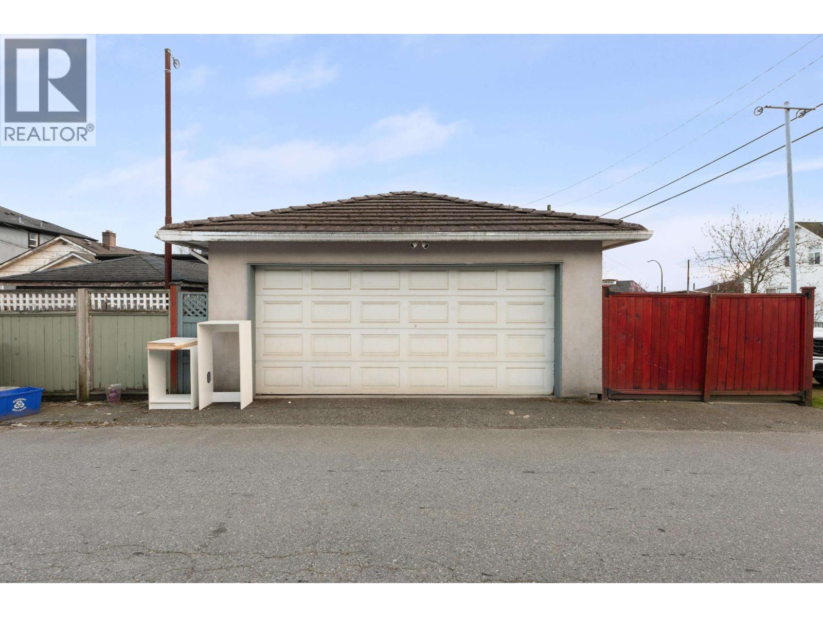 805 E 57th Avenue, Vancouver, British Columbia  V5X 1T4 - Photo 3 - R3105471