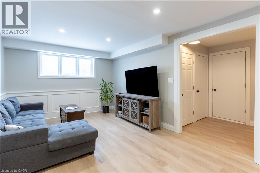 26 Rama Court, Hamilton, Ontario  L8W 2B3 - Photo 29 - 40812883