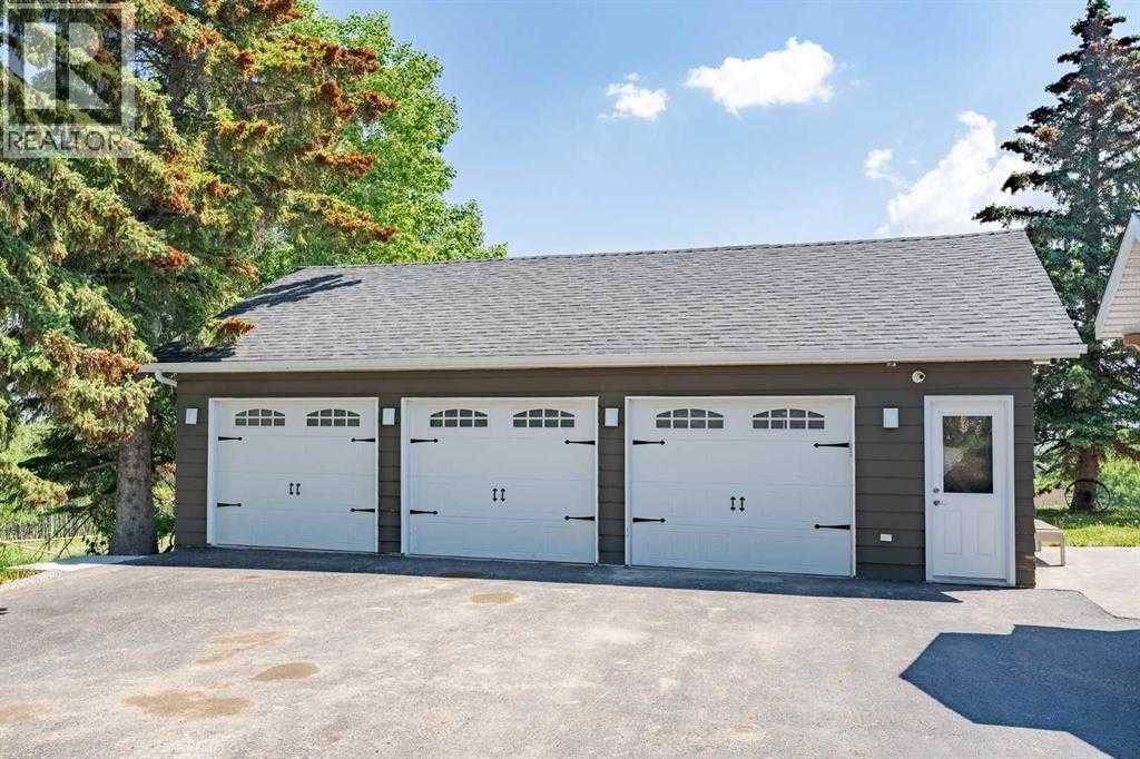 196044 144 Street W, Rural Foothills County, Alberta  t1s 2r5 - Photo 2 - A2270395