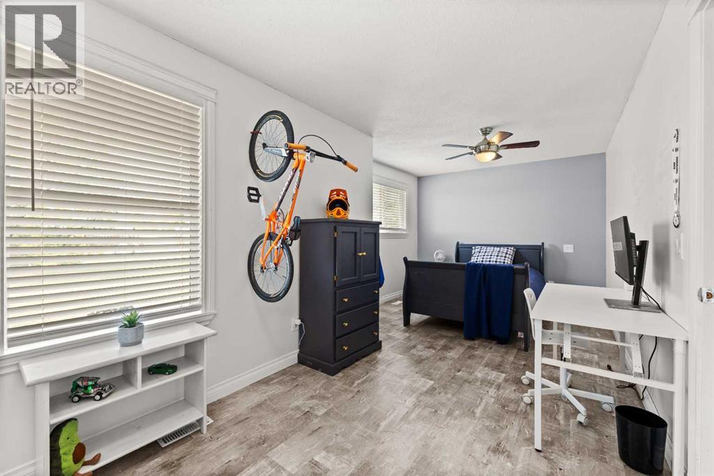 284016 Range Road 275, Rural Rocky View County, Alberta  T0M 0S0 - Photo 16 - A2282132