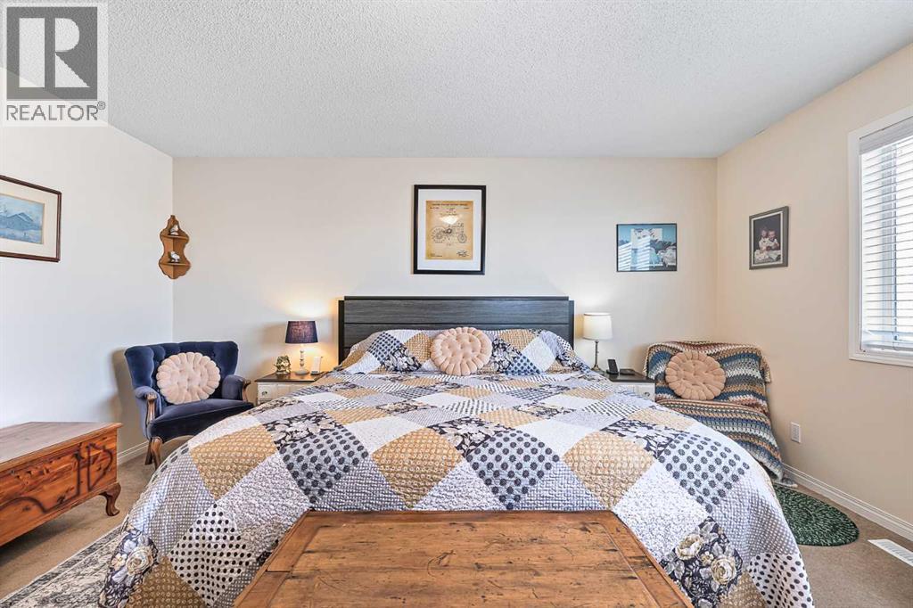 436 Cimarron Boulevard, Okotoks, Alberta  T1S 0J4 - Photo 17 - A2287310