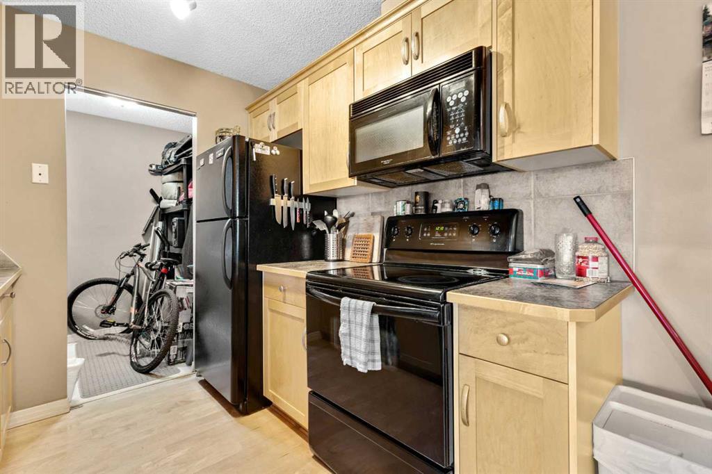 2211, 13045 6 Street SW, Calgary, Alberta  T2W 5H1 - Photo 5 - A2296939