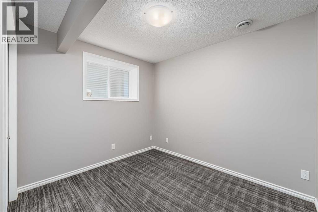 18 Tuscany Summit Green Nw, Calgary, Alberta  T3L 0B8 - Photo 38 - A2297629