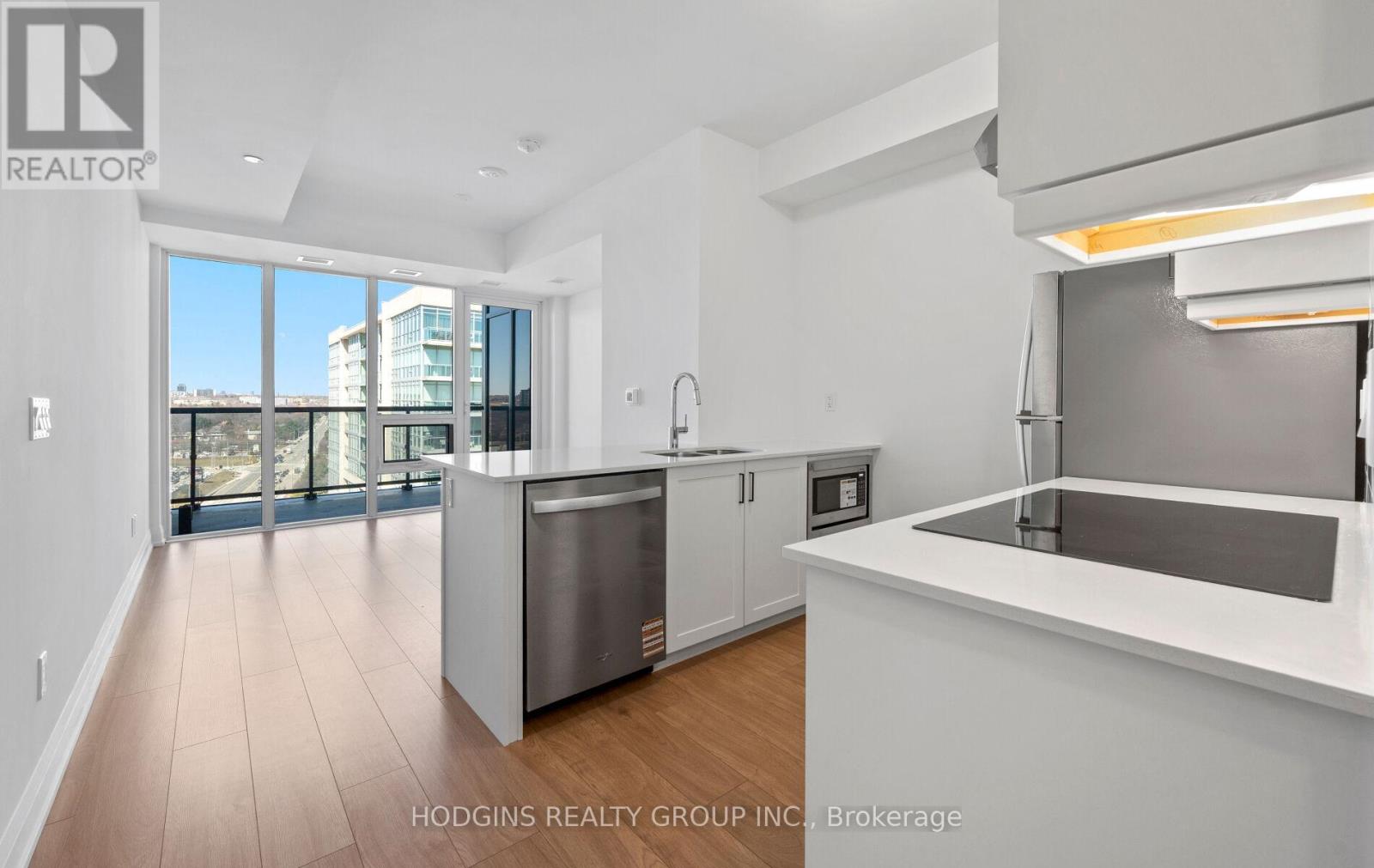 1714 - 1035 Southdown Road, Mississauga, Ontario  L5J 0A2 - Photo 11 - W12930952