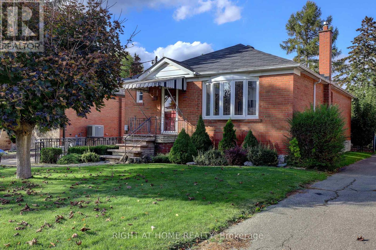 56 Cynthia Road, Toronto, Ontario  M6N 2P9 - Photo 3 - W12950310