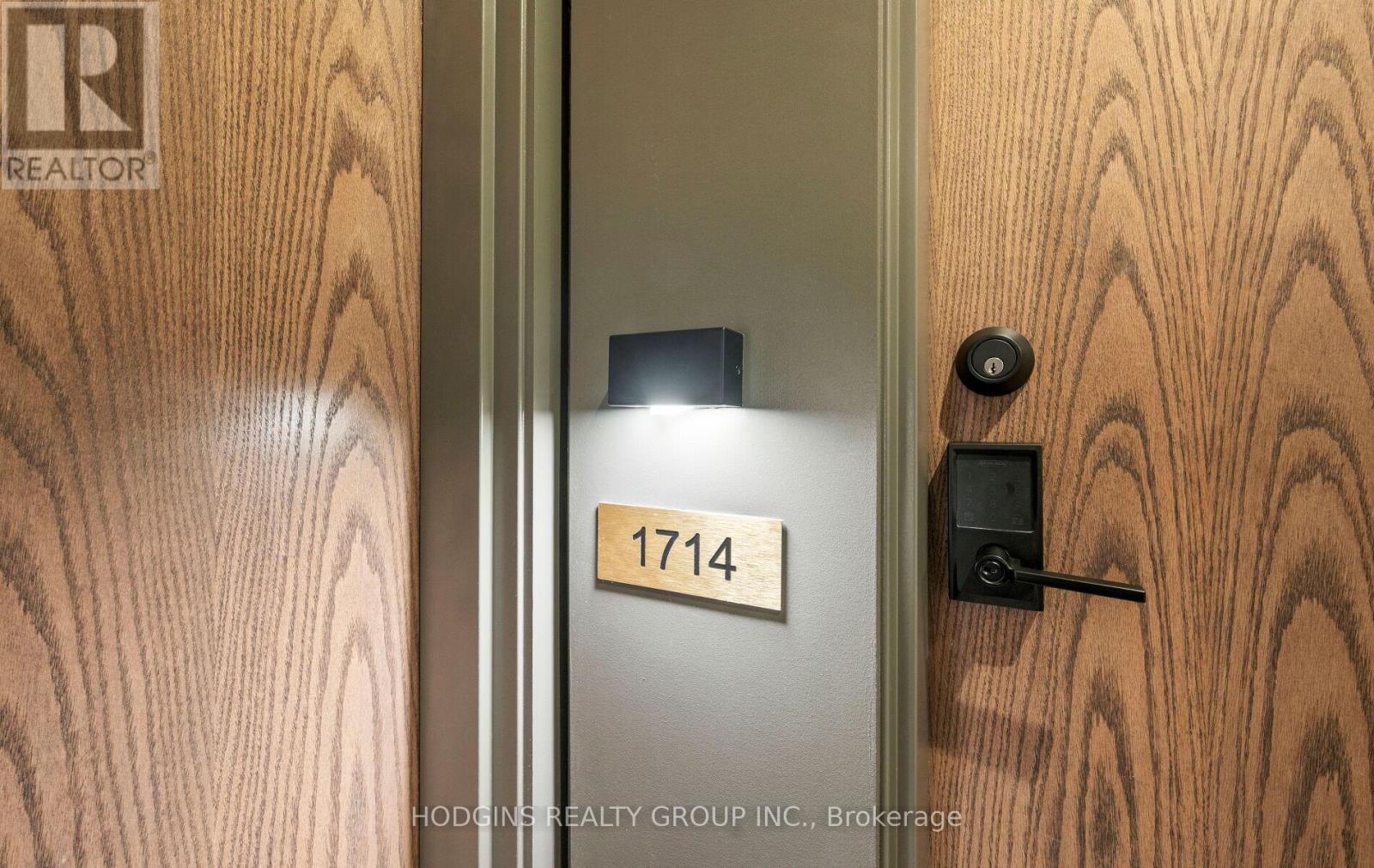 1714 - 1035 Southdown Road, Mississauga, Ontario  L5J 0A2 - Photo 6 - W12930952