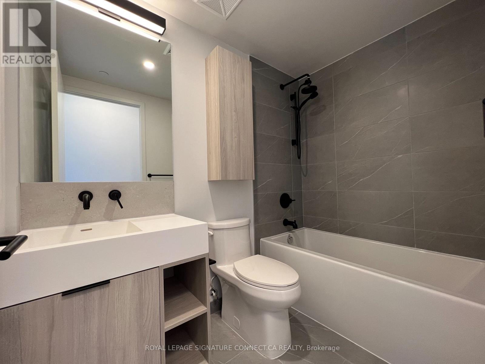 1202 - 108 Peter Street, Toronto, Ontario  M5V 2G7 - Photo 10 - C12952244