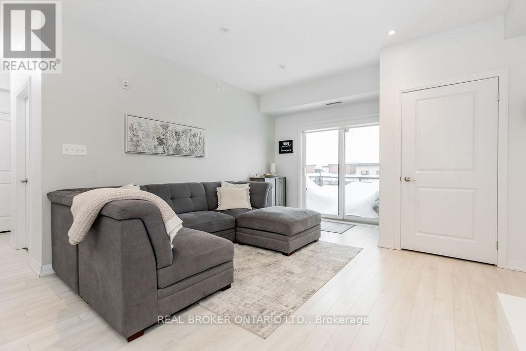 609 - 304 Essa Road, Barrie, Ontario  L9J 0H4 - Photo 15 - S12675414