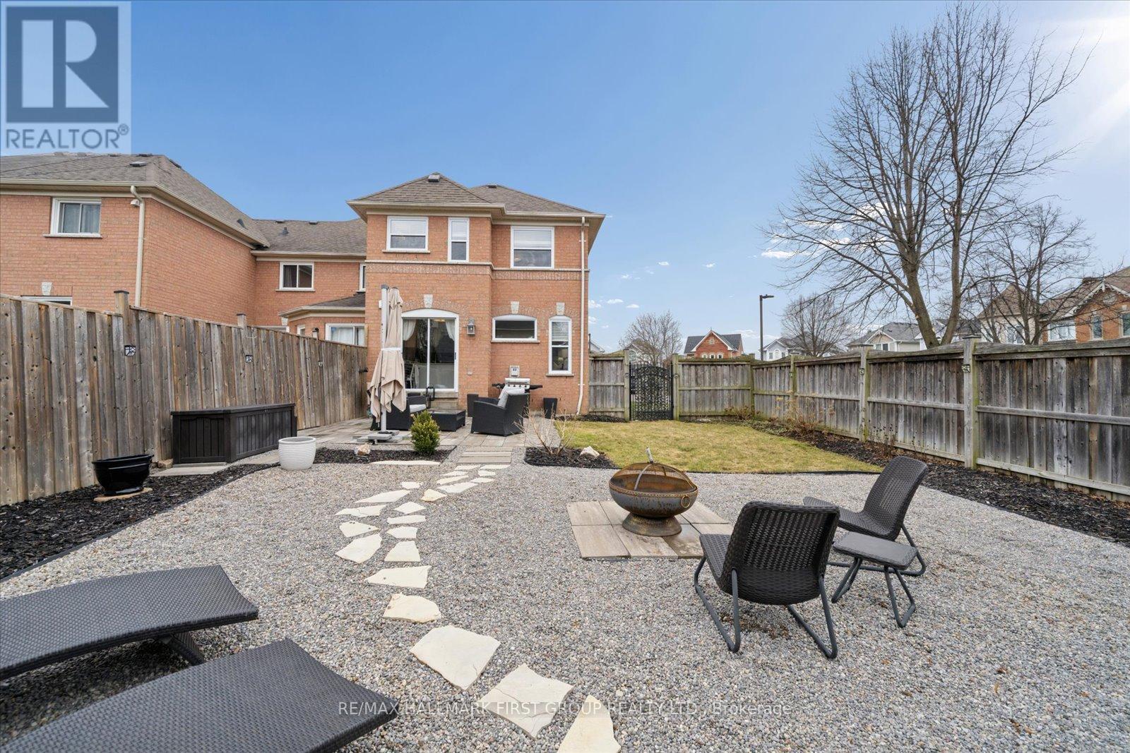 105 Zachary Place, Whitby, Ontario  L1M 1E2 - Photo 26 - E12951938