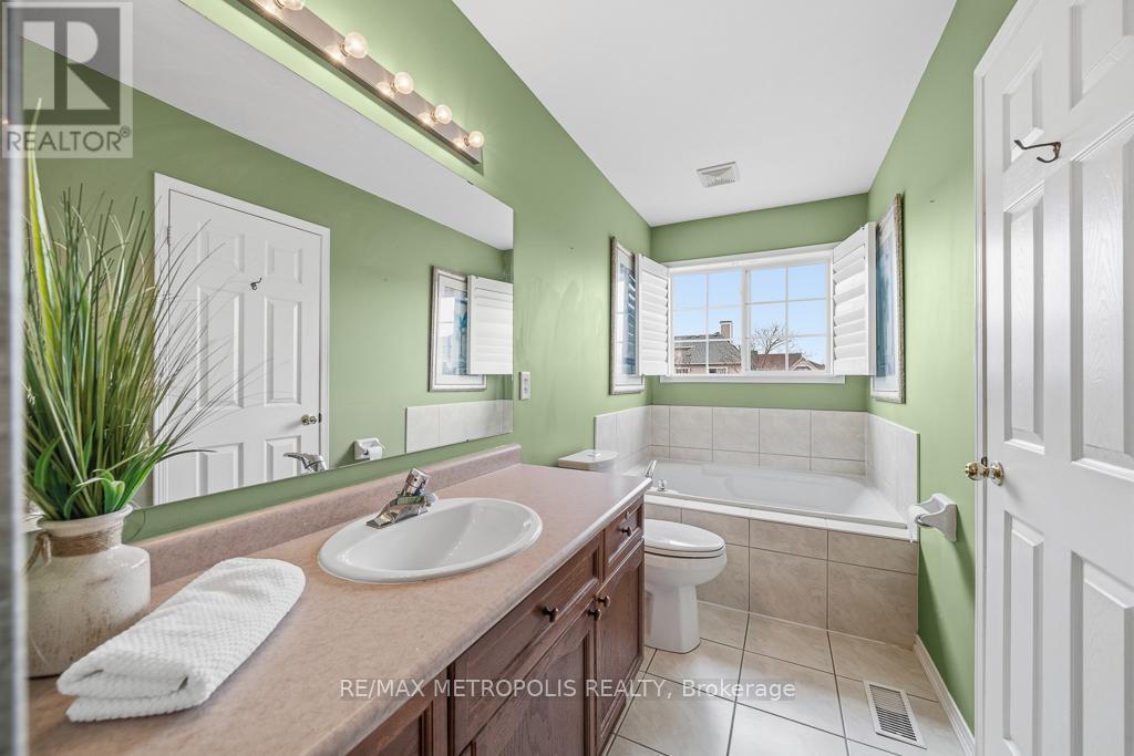 886 Audley Road S, Ajax, Ontario L1Z 1M4 - Photo 16 - E12952000