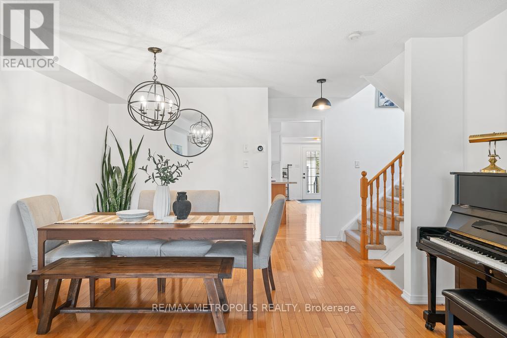 886 Audley Road S, Ajax, Ontario L1Z 1M4 - Photo 5 - E12952000