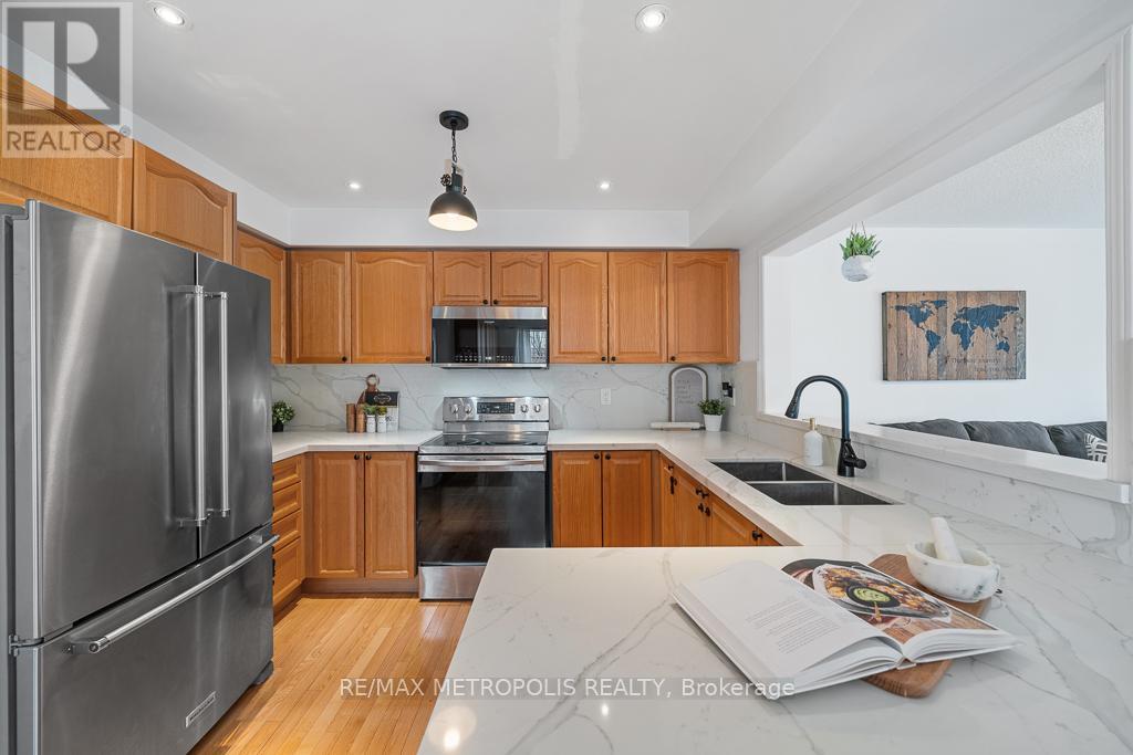 886 Audley Road S, Ajax, Ontario L1Z 1M4 - Photo 7 - E12952000