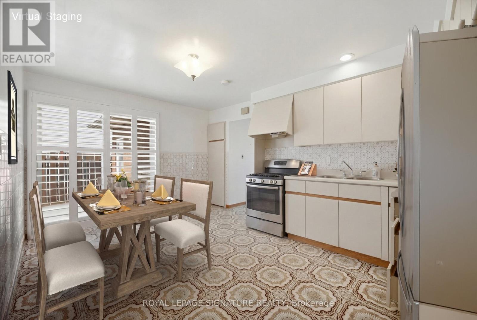 39 Darlington Drive, Hamilton, Ontario  L9C 2L8 - Photo 11 - X12950436