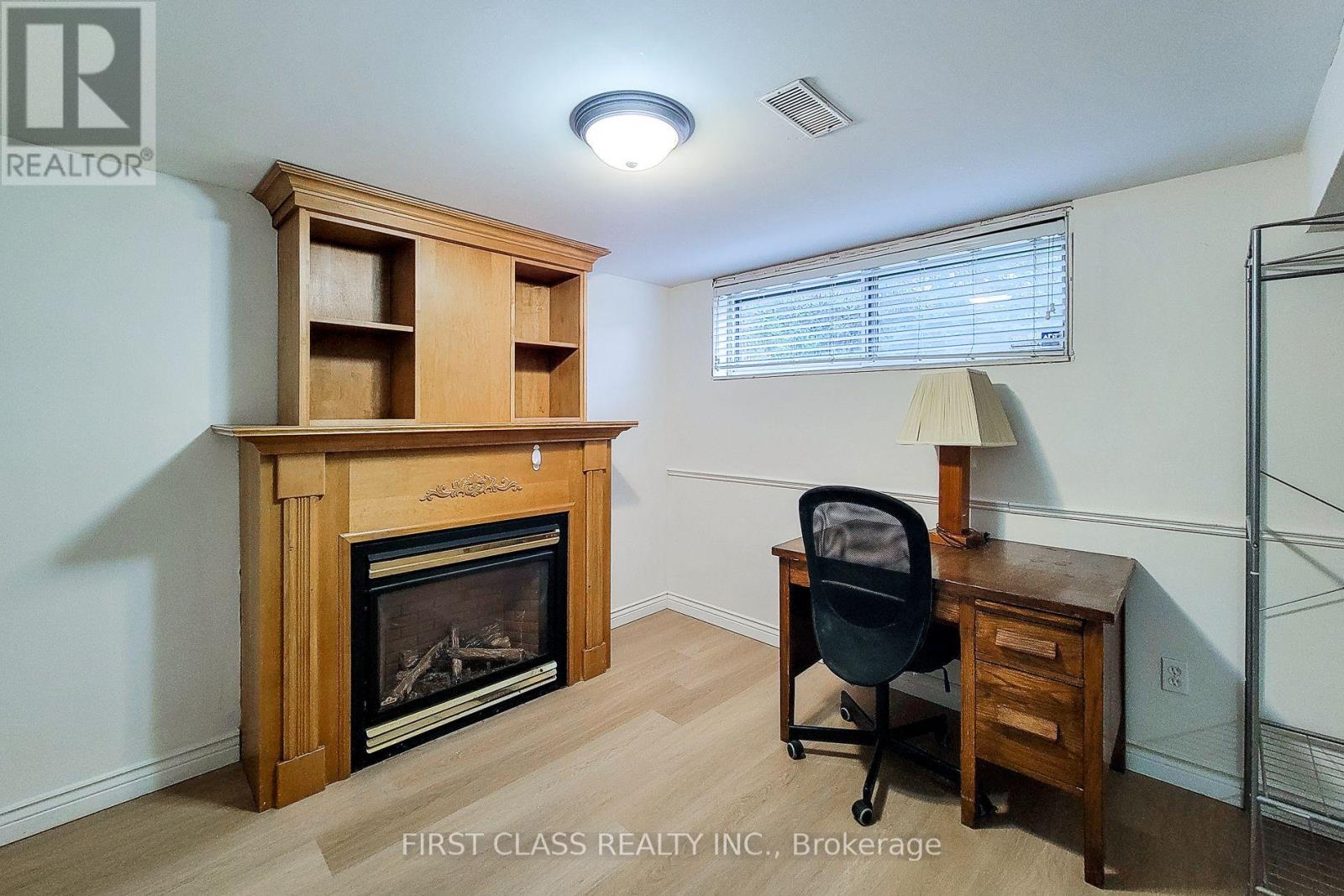 88 Radford Street, Hamilton, Ontario  L8S 3E6 - Photo 38 - X12946392