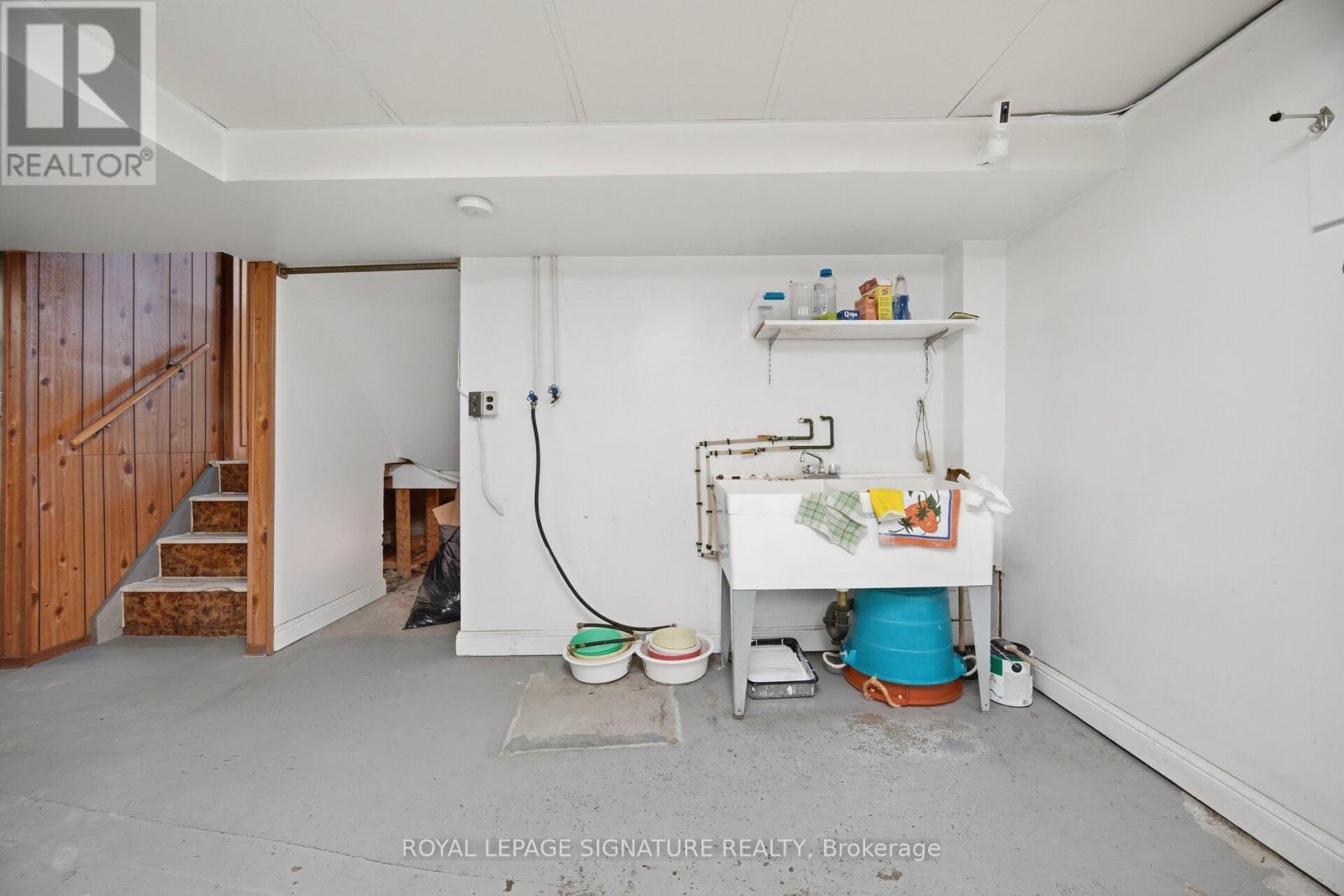 39 Darlington Drive, Hamilton, Ontario  L9C 2L8 - Photo 36 - X12950436