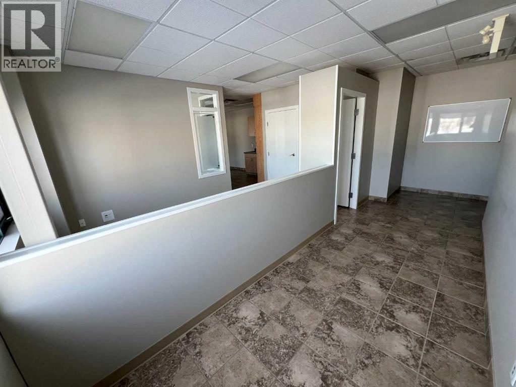 207, 10605 West Side Drive, Grande Prairie, Alberta  T8V 8E6 - Photo 6 - A2208809